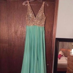 Greenish blue prom dress